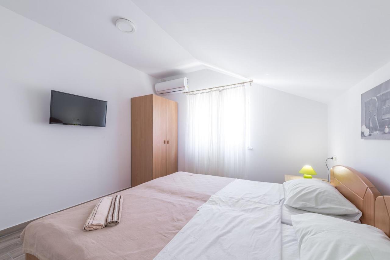 מליני Apartments Vukelic מראה חיצוני תמונה