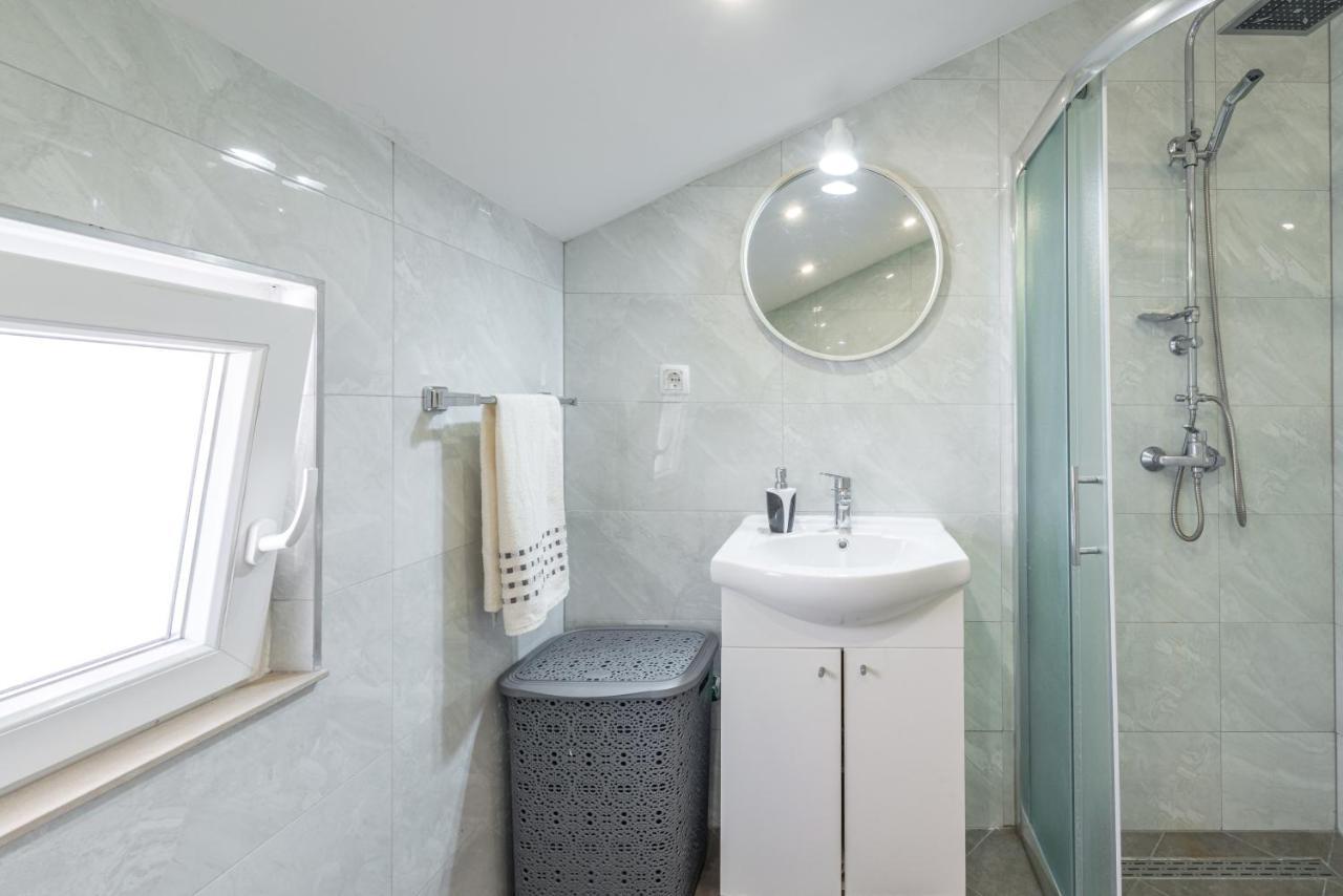 מליני Apartments Vukelic מראה חיצוני תמונה