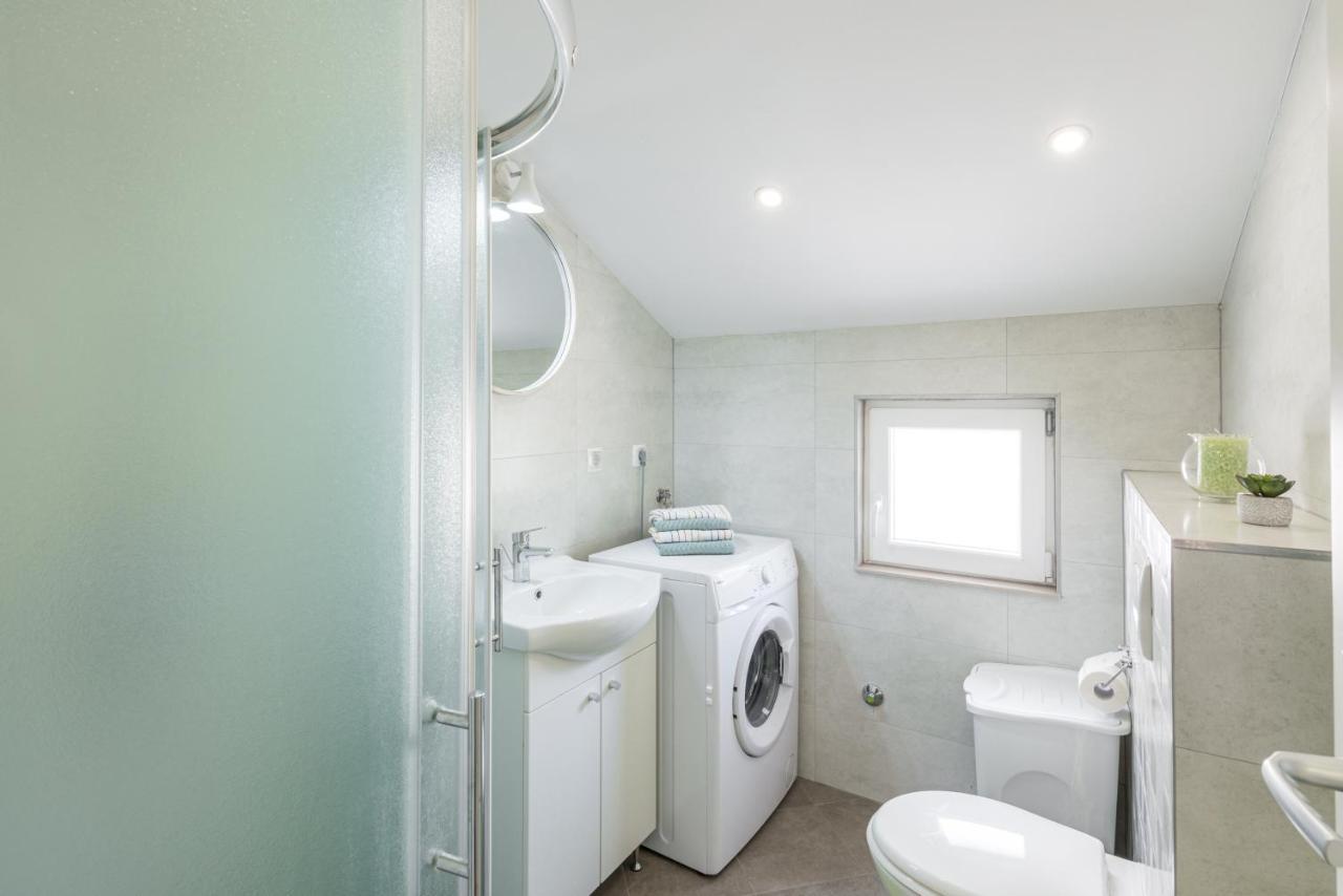 מליני Apartments Vukelic מראה חיצוני תמונה